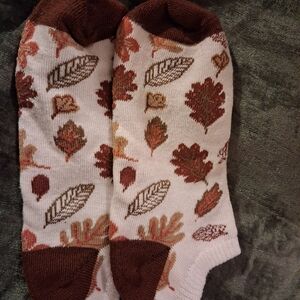Autumn Leaf Patterned Ladies Socks